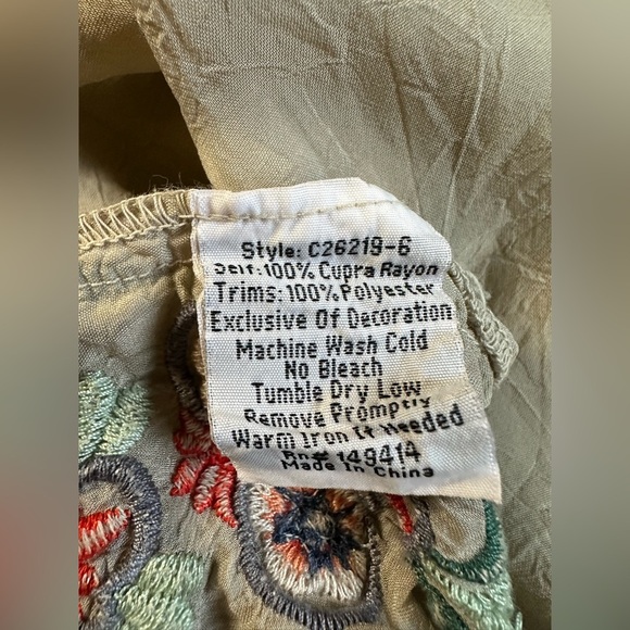 Johnny Was Tamaya Túnica Embroydered Floral Tropical Cruise vacation size M - Picture 9 of 9